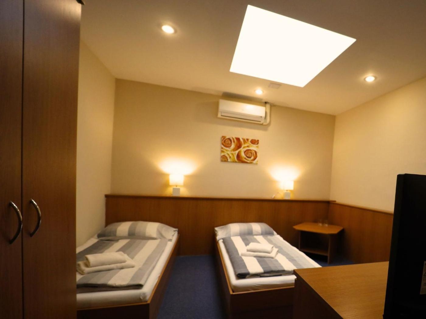 Hotel Zlate Кошице Экстерьер фото