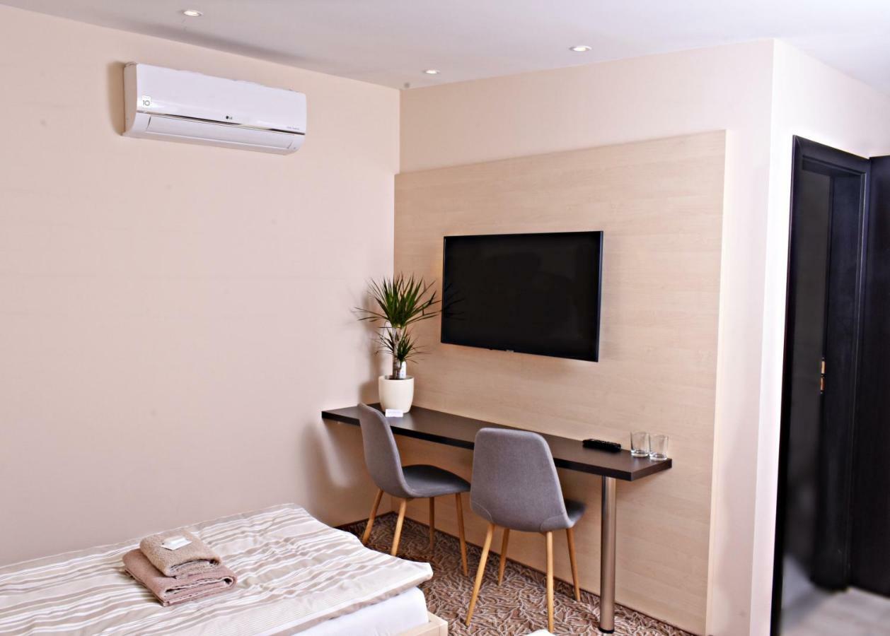 Hotel Zlate Кошице Экстерьер фото